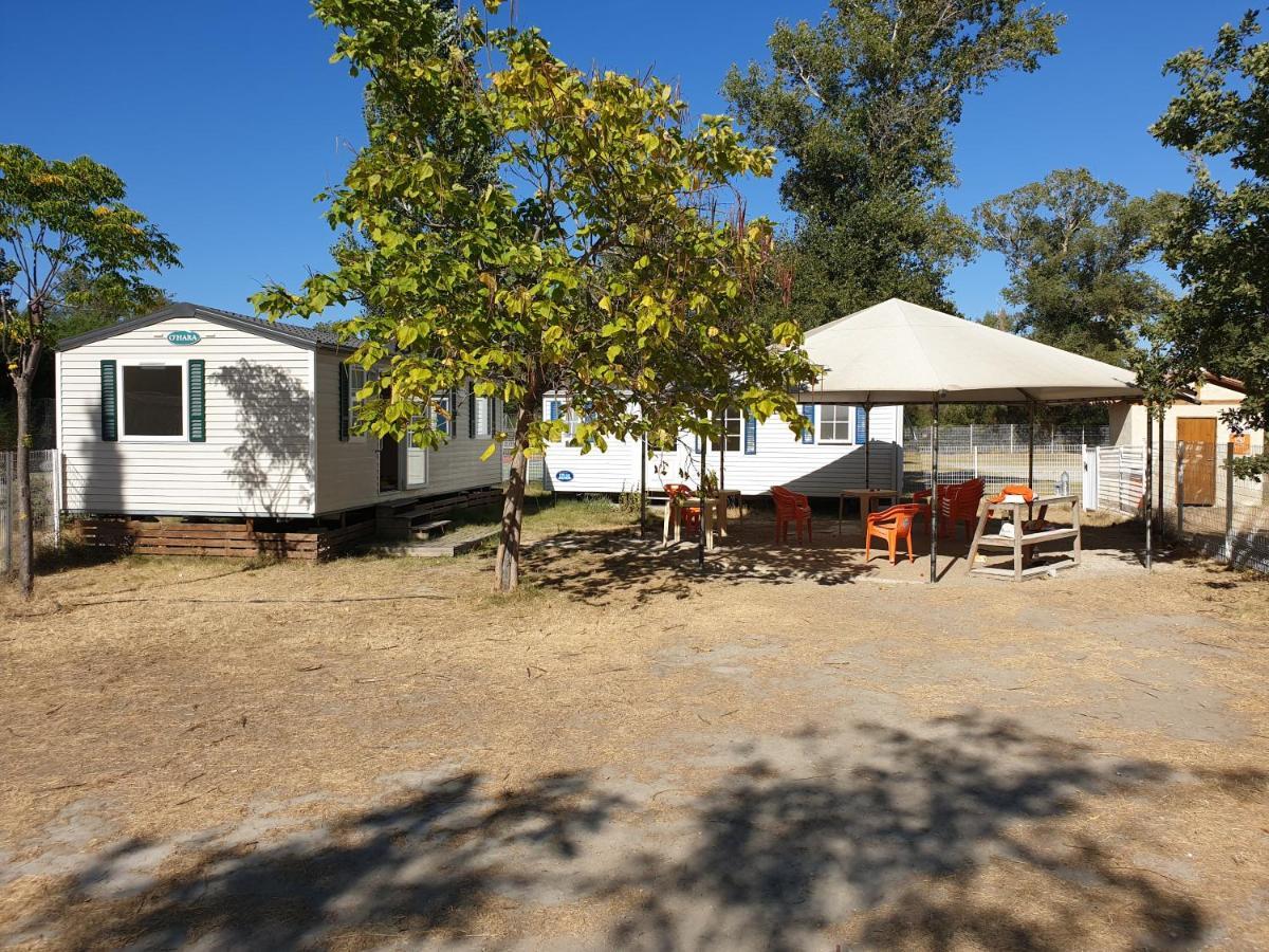Mobile Home Tout Confort Alexandre La Roque-d'Antheron Exterior photo
